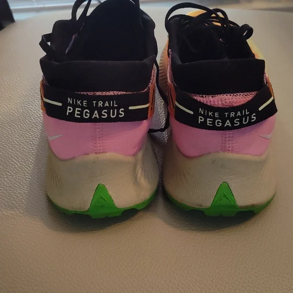 Nike Pegasus Running shoes Size 8.5 - Picture 3 of 5